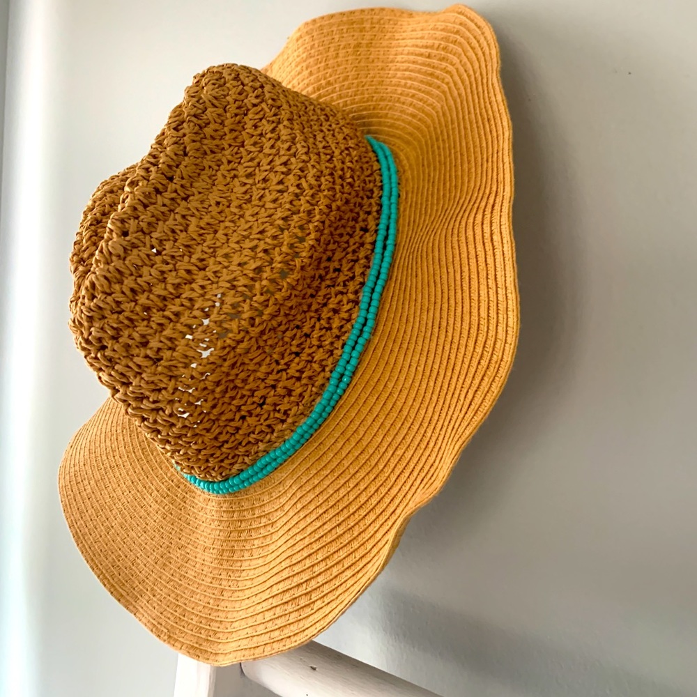Women’s Wide Brim Sun Hat